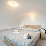 Rhenea Appartement *