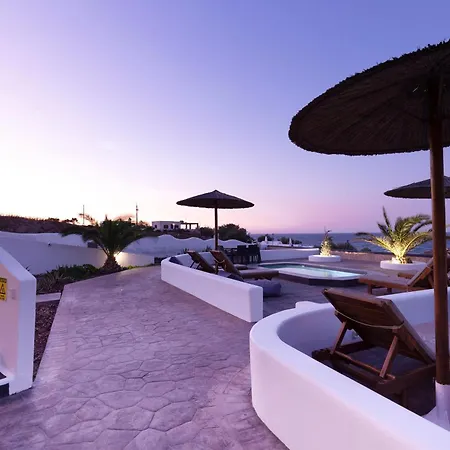 Rhenea * Imerovigli (Santorini)