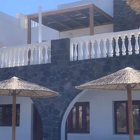 Rhenea Apartment Imerovigli (Santorini)