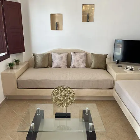 Rhenea Apartment