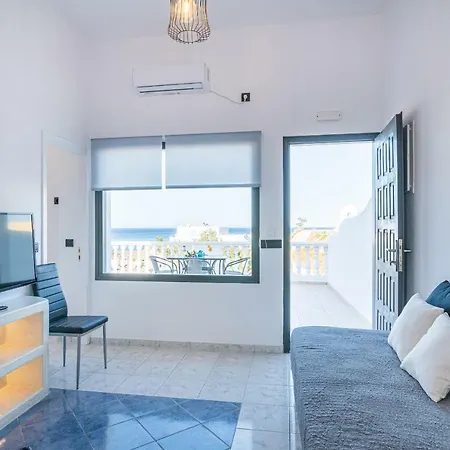 Rhenea Apartment Imerovigli (Santorini)