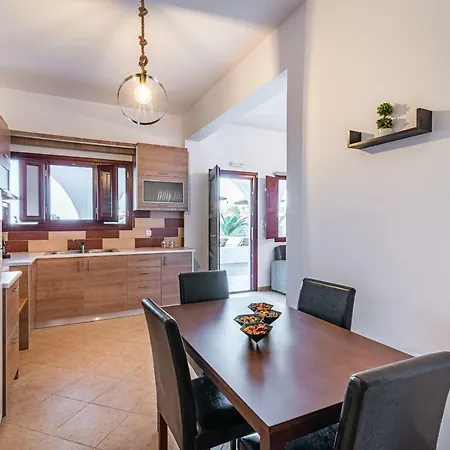 Apartment Rhenea Imerovigli (Santorini)