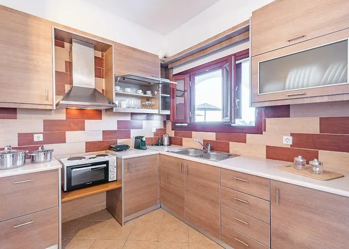 Rhenea Imerovigli (Santorini)