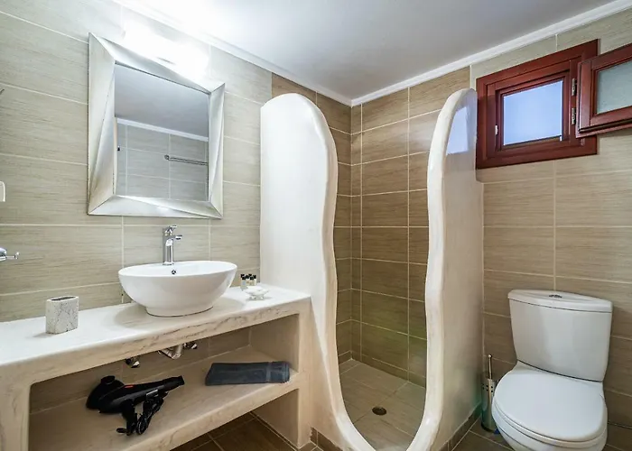 Rhenea Apartment Imerovigli (Santorini)