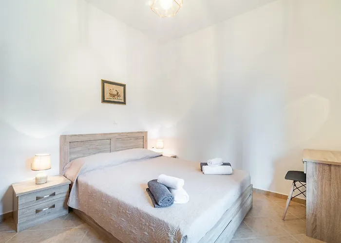 Apartment Rhenea Imerovigli (Santorini)