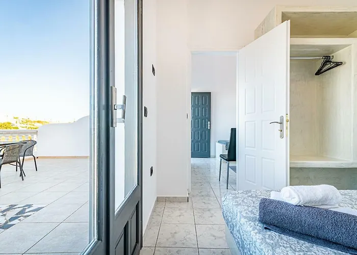 Apartment Rhenea Imerovigli (Santorini)