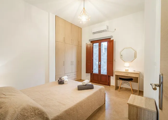 Apartment Rhenea Imerovigli (Santorini)